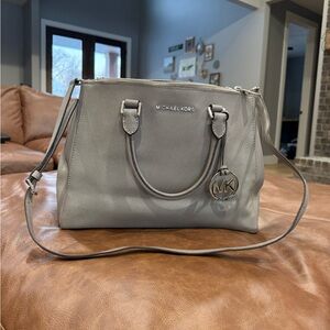 Michael Kors Sutton Medium Satchel